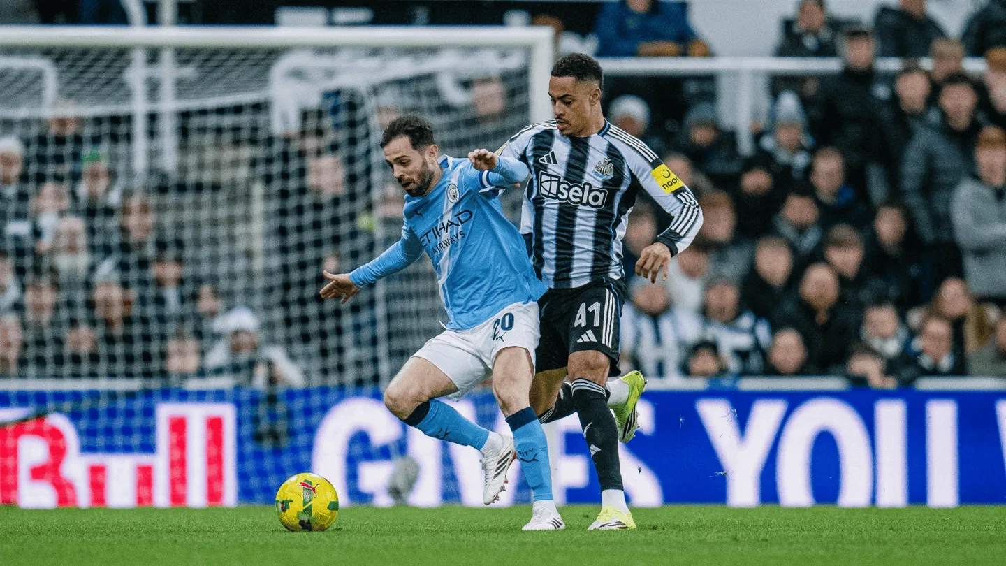 在线投注-里程碑！B席第436次代表曼城出战，跻身队史出场次数前十名