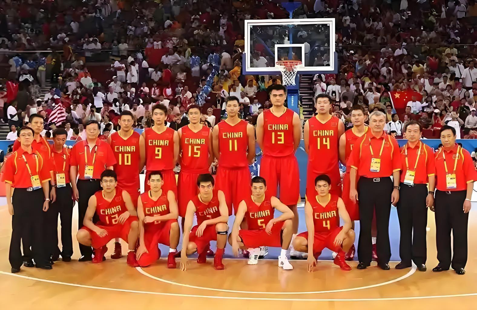 体育赛事-8位中国球员NBA首秀全记录！3人惊艳，1人感到意外