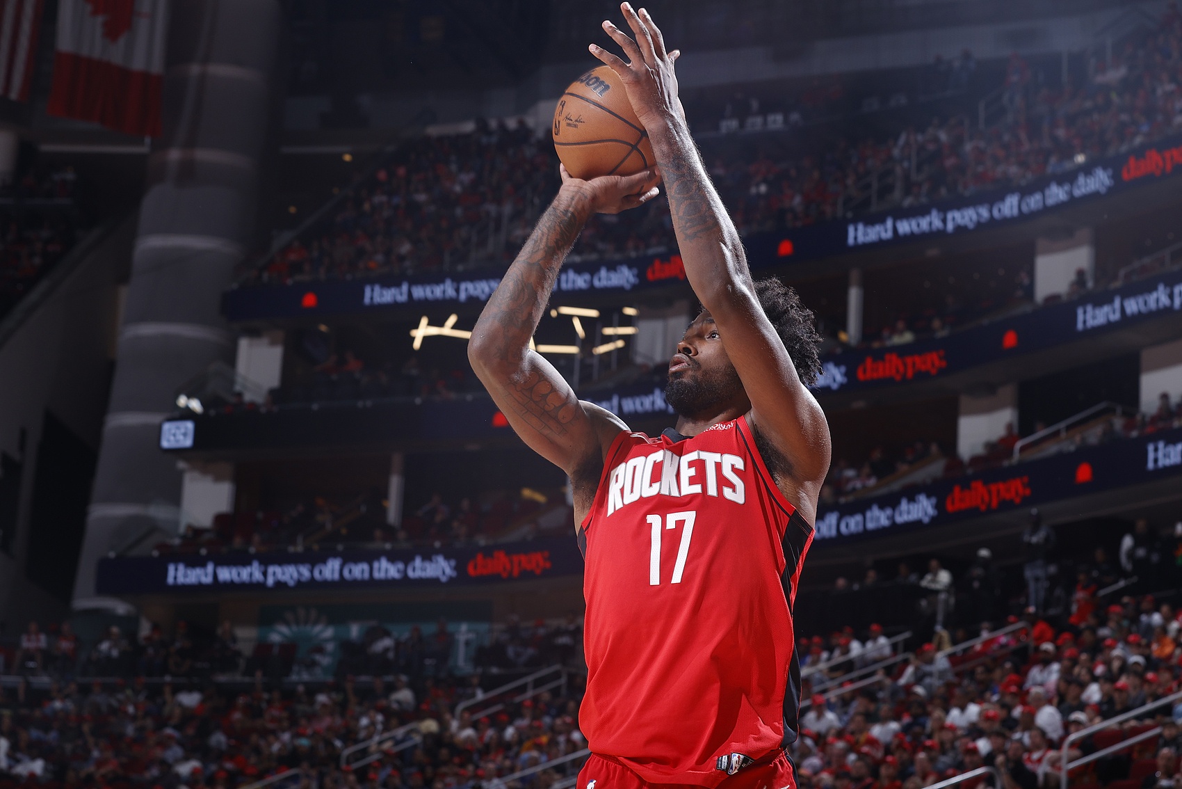 8868体育官网-不会投篮了？伊森过去59次三分出手仅命中11球 命中率18.6%